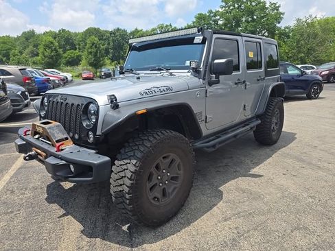 Used 2014 Jeep Wrangler Unlimited Sport AWD/4WD image 3