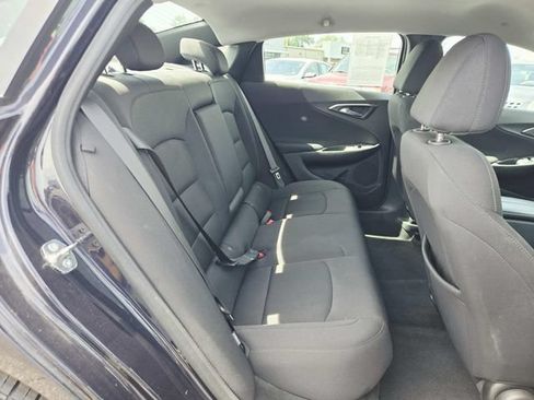 Used 2023 Chevrolet Malibu LT FWD image 11