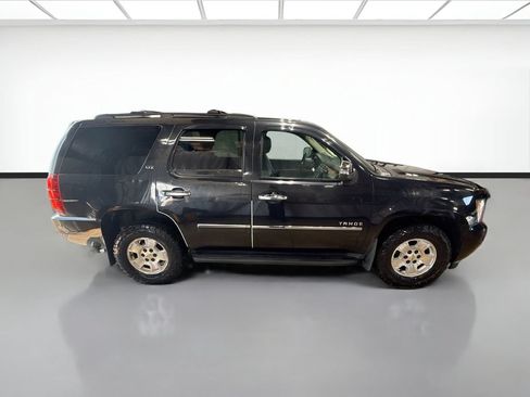 Used 2012 Chevrolet Tahoe LTZ AWD/4WD image 4
