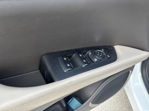 Used 2022 Lincoln Nautilus Reserve w/ Equipment Group 201A image 13