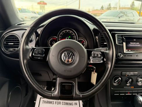 Used 2019 Volkswagen Beetle 2.0T S image 19