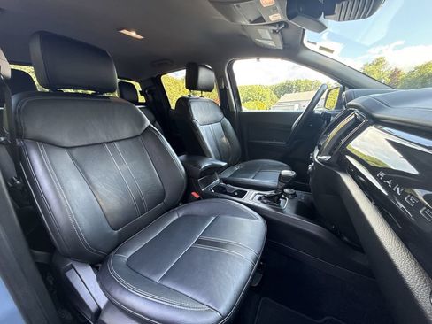Used 2023 Ford Ranger Lariat w/ Technology Package AWD/4WD image 24