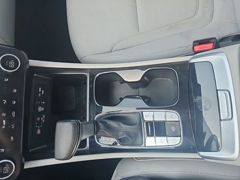 Used 2025 Hyundai Tucson SEL FWD image 38