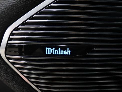 Used 2022 Jeep Grand Cherokee Overland w/ Luxury Tech Group IV image 20