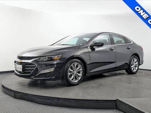 Used 2023 Chevrolet Malibu LT FWD image 2