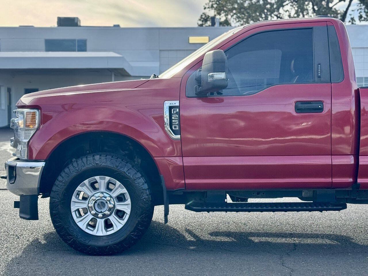 Used 2020 Ford F250 XLT w/ XLT Value Package AWD/4WD image 3