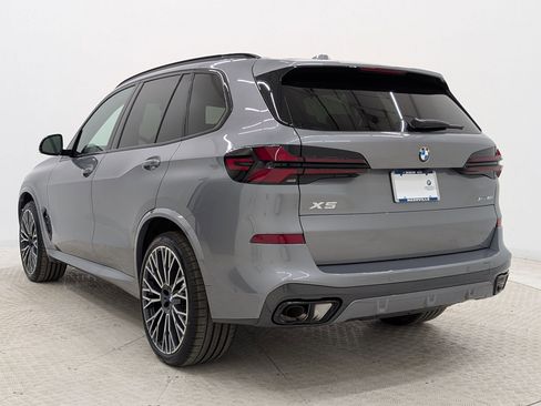 New 2026 BMW X5 xDrive40i AWD/4WD image 3
