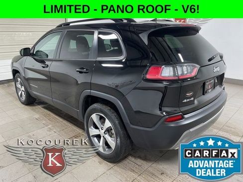 Used 2022 Jeep Cherokee Limited w/ Mopar Interior Package AWD/4WD image 4