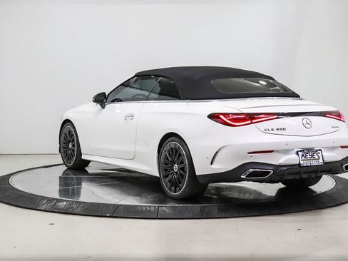 Used 2026 Mercedes-Benz CLE 450 4MATIC Cabriolet image 2
