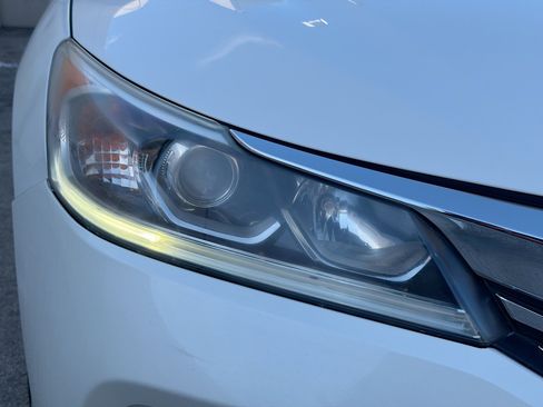 Used 2016 Honda Accord Sport image 34