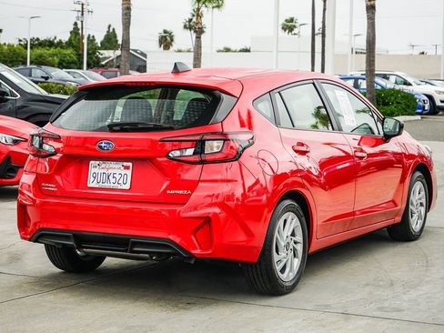 Certified 2025 Subaru Impreza 2.0i image 5