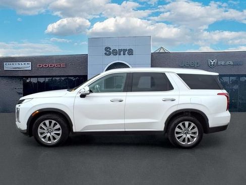 Used 2023 Hyundai Palisade SEL w/ Cargo Package AWD/4WD image 4