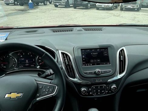 Used 2024 Chevrolet Equinox LT w/ LPO, Floor Liner Package FWD image 13