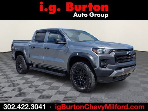 Certified 2024 Chevrolet Colorado Trail Boss w/ Safety Package AWD/4WD image 1