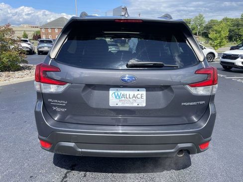 Used 2021 Subaru Forester Limited AWD/4WD image 5