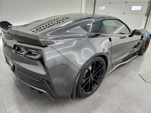 Used 2017 Chevrolet Corvette Grand Sport RWD image 5