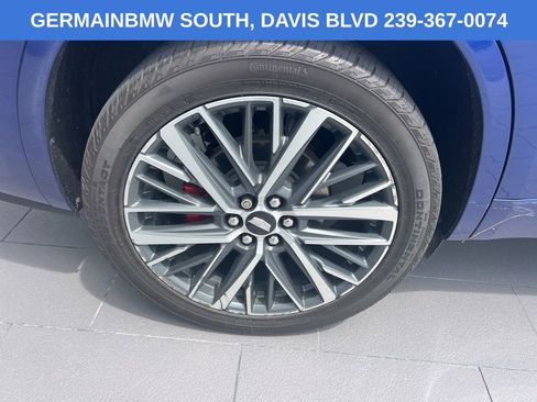 Used 2023 Cadillac XT6 Sport image 11