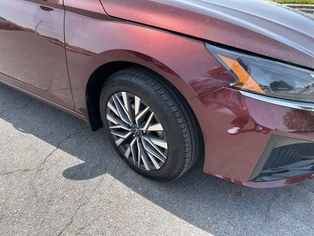 Certified 2023 Nissan Altima 2.5 SV AWD/4WD image 10