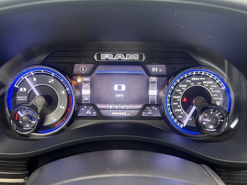Used 2022 RAM 3500 Limited AWD/4WD image 19