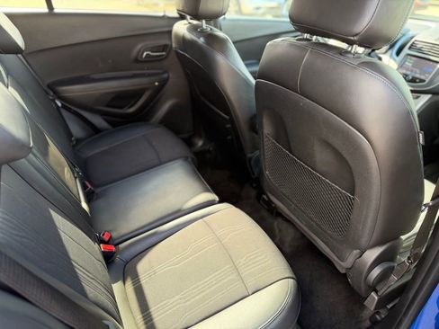 Used 2015 Chevrolet Trax LT w/ LT Plus Package image 9