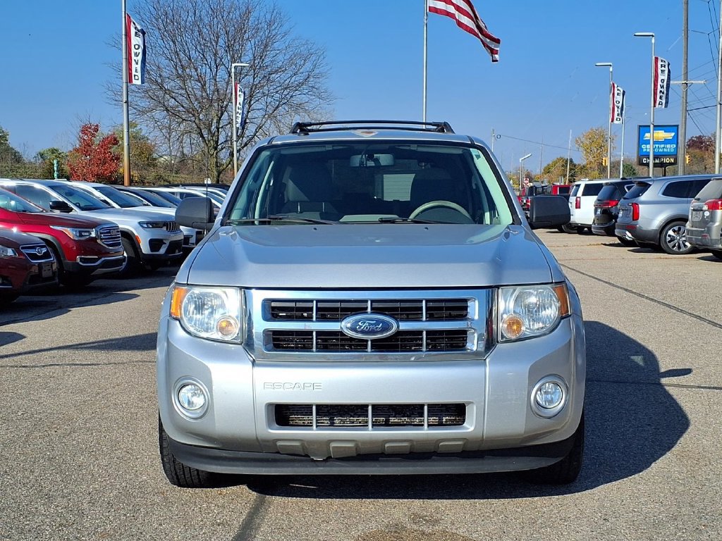 Used 2009 Ford Escape XLT FWD image 2