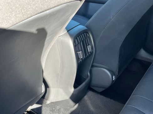 Used 2025 Hyundai Kona SEL image 24