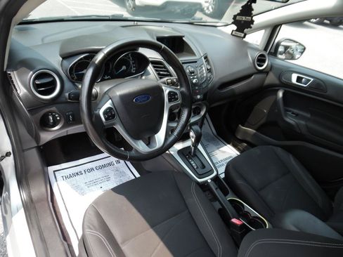 Used 2014 Ford Fiesta SE FWD image 12