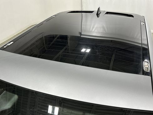 Used 2023 Rivian R1T Adventure AWD/4WD image 13