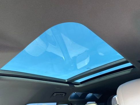 Used 2022 Land Rover Defender 110 XS Edition image 19