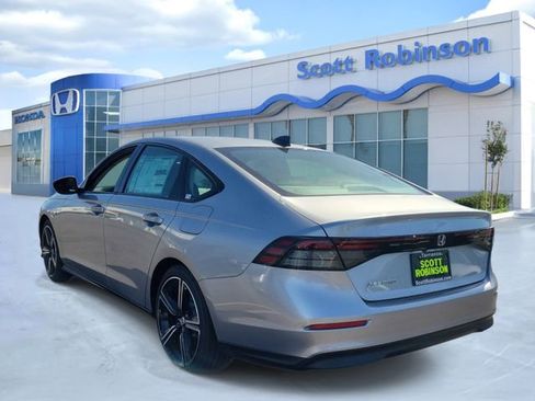 New 2026 Honda Accord SE image 3