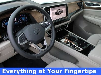 New 2026 Volkswagen Atlas SE