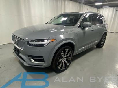 Used 2025 Volvo XC90 T8 Plus w/ Protection Package Premier