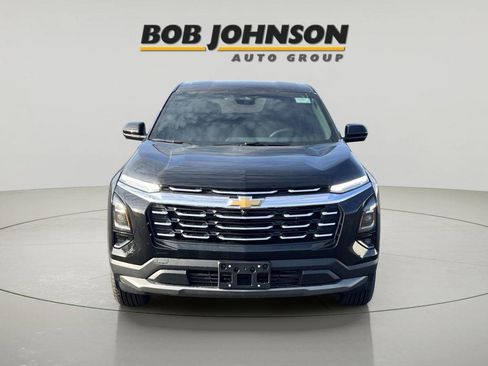 New 2026 Chevrolet Equinox LT w/ Convenience Package II AWD/4WD image 8