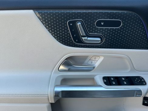 Certified 2025 Mercedes-Benz GLB 250 GLB 250 image 24