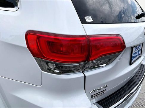 Used 2014 Jeep Grand Cherokee Limited w/ Luxury Group II AWD/4WD image 26