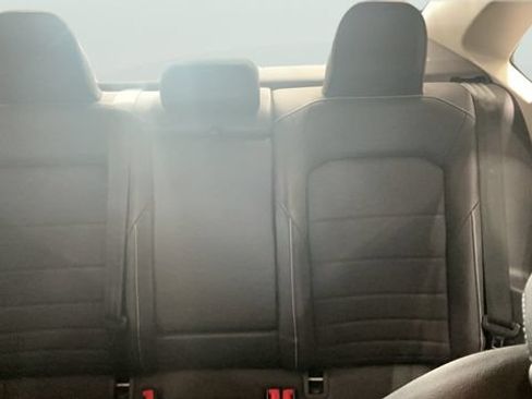 Certified 2023 Volkswagen Jetta SE w/ Panoramic Sunroof Package FWD image 15