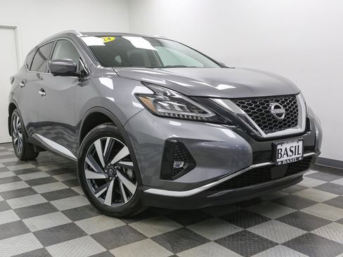Used 2024 Nissan Murano SL image 2