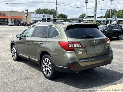Used 2019 Subaru Outback 3.6R Touring w/ Popular Package #3A AWD/4WD image 7