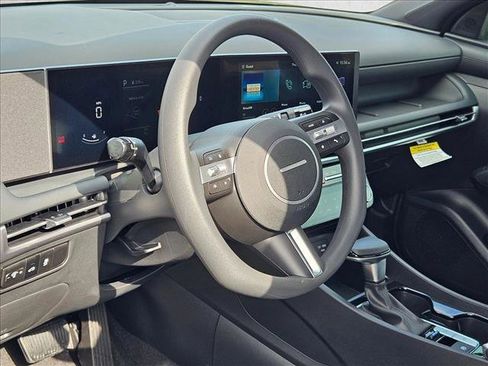 New 2026 Hyundai Santa Cruz SEL FWD image 3