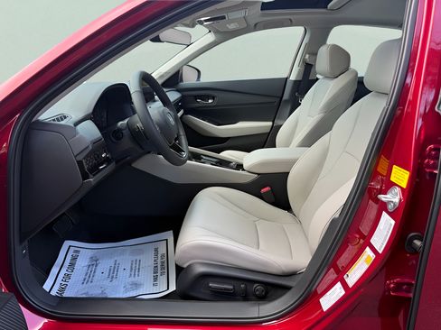 New 2026 Honda Accord EX-L image 9