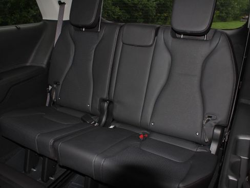 New 2027 Kia Carnival SX Prestige FWD image 19
