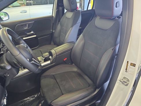 Certified 2023 Mercedes-Benz GLA 250 image 17