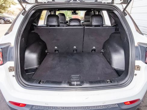 Used 2023 Jeep Compass Trailhawk image 50