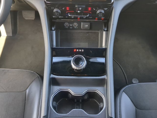 Certified 2025 Jeep Grand Cherokee Altitude AWD/4WD image 22