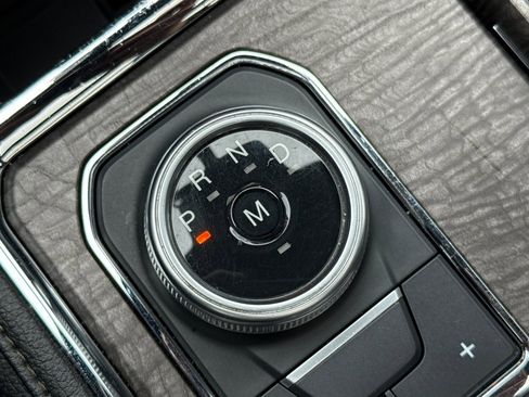 Used 2021 Ford Expedition Max Limited image 30