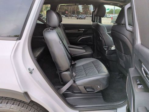 Used 2025 Kia Telluride SX Prestige X-Pro AWD/4WD image 24