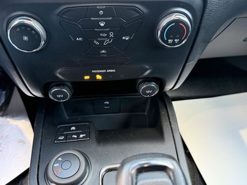 Used 2019 Ford Ranger XLT image 9