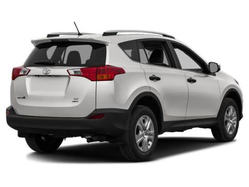 Used 2015 Toyota RAV4 XLE AWD/4WD image 2