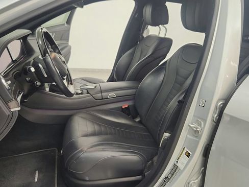 Used 2015 Mercedes-Benz S 550 Sedan image 40