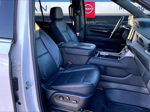 Used 2022 GMC Yukon Denali image 26